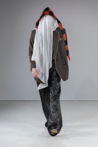 Show Modeklasse 2025 3rd year Miranda Matondo (c) Mario Ilic