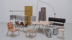 Mehrere Möbel vor weißem Hintergrund