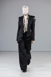 Show Modeklasse 2025 Diploma David Hopp (c) Mario Ilic